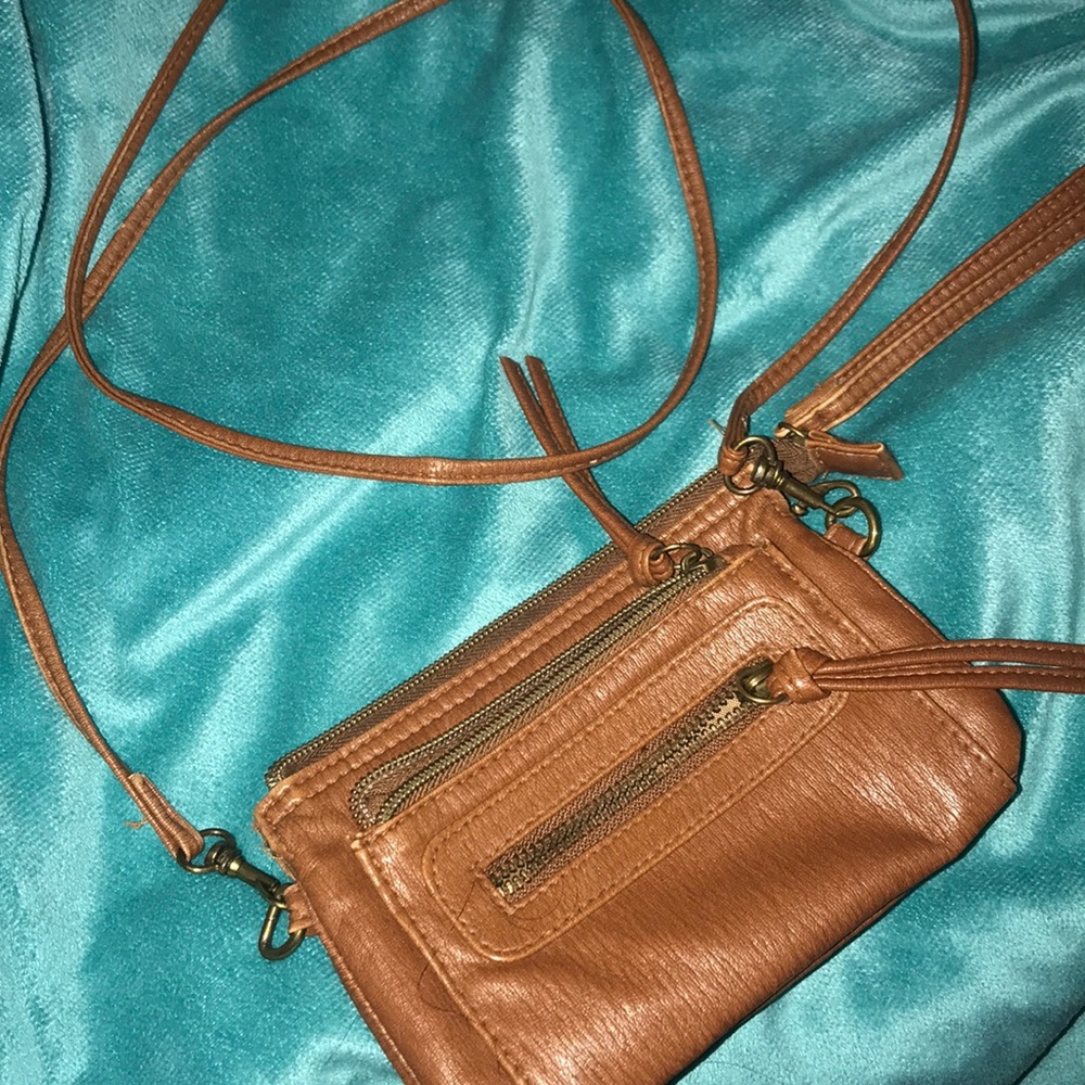Cross body purse